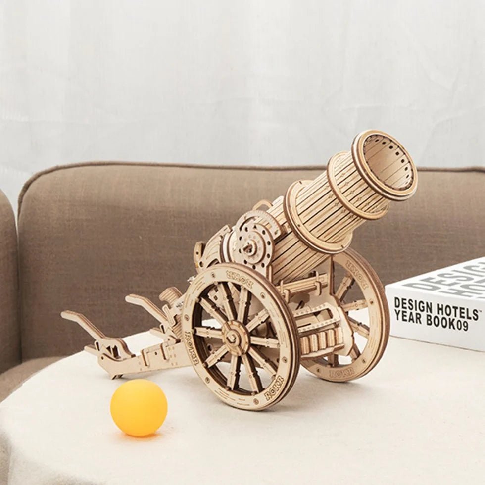 Medieval Wheeled Cannon (158 Pcs) - NESTA TOYS