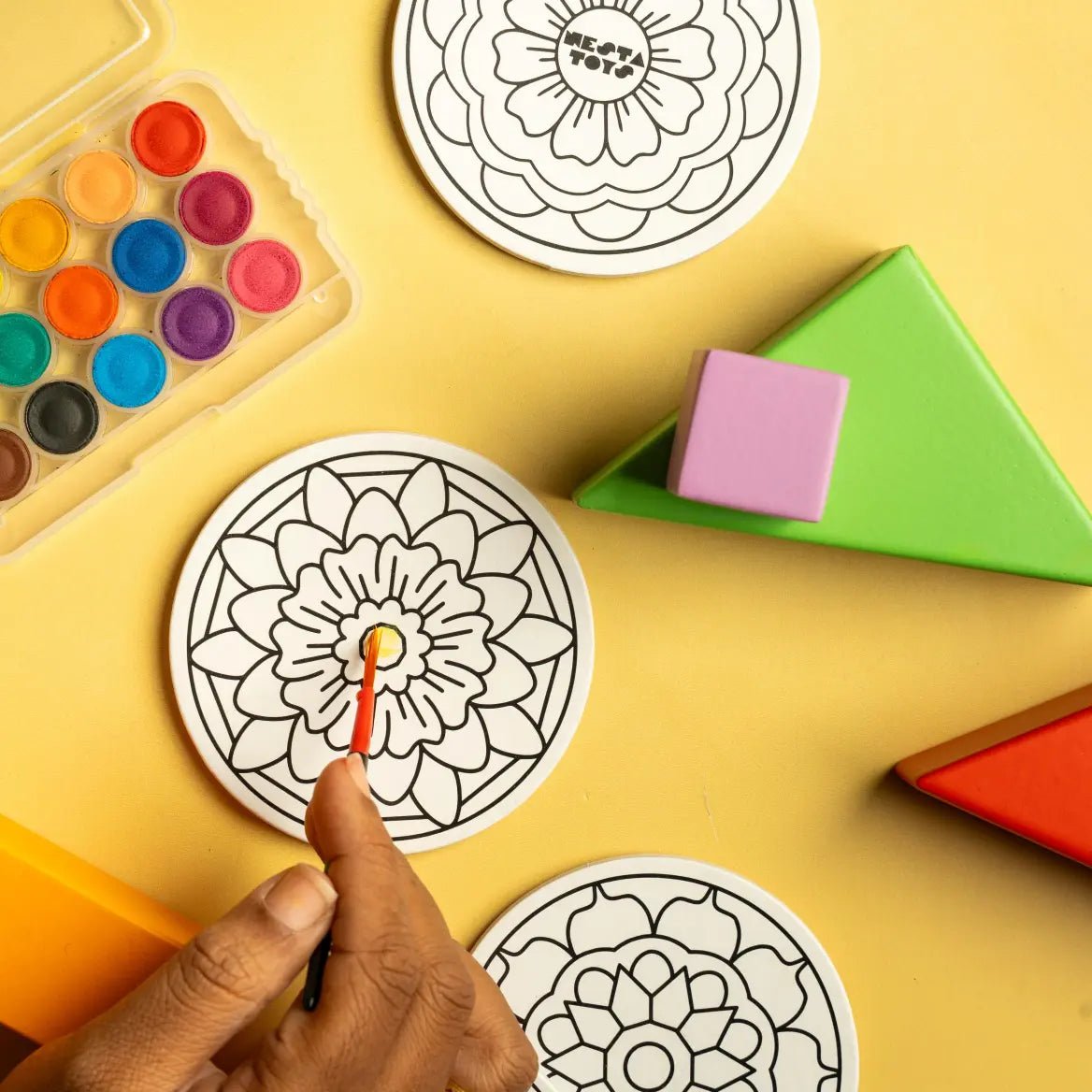 DIY Fridge Magnet - Mandala Art - NESTA TOYS