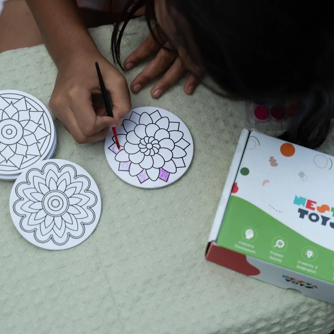 DIY Fridge Magnet - Mandala Art - NESTA TOYS
