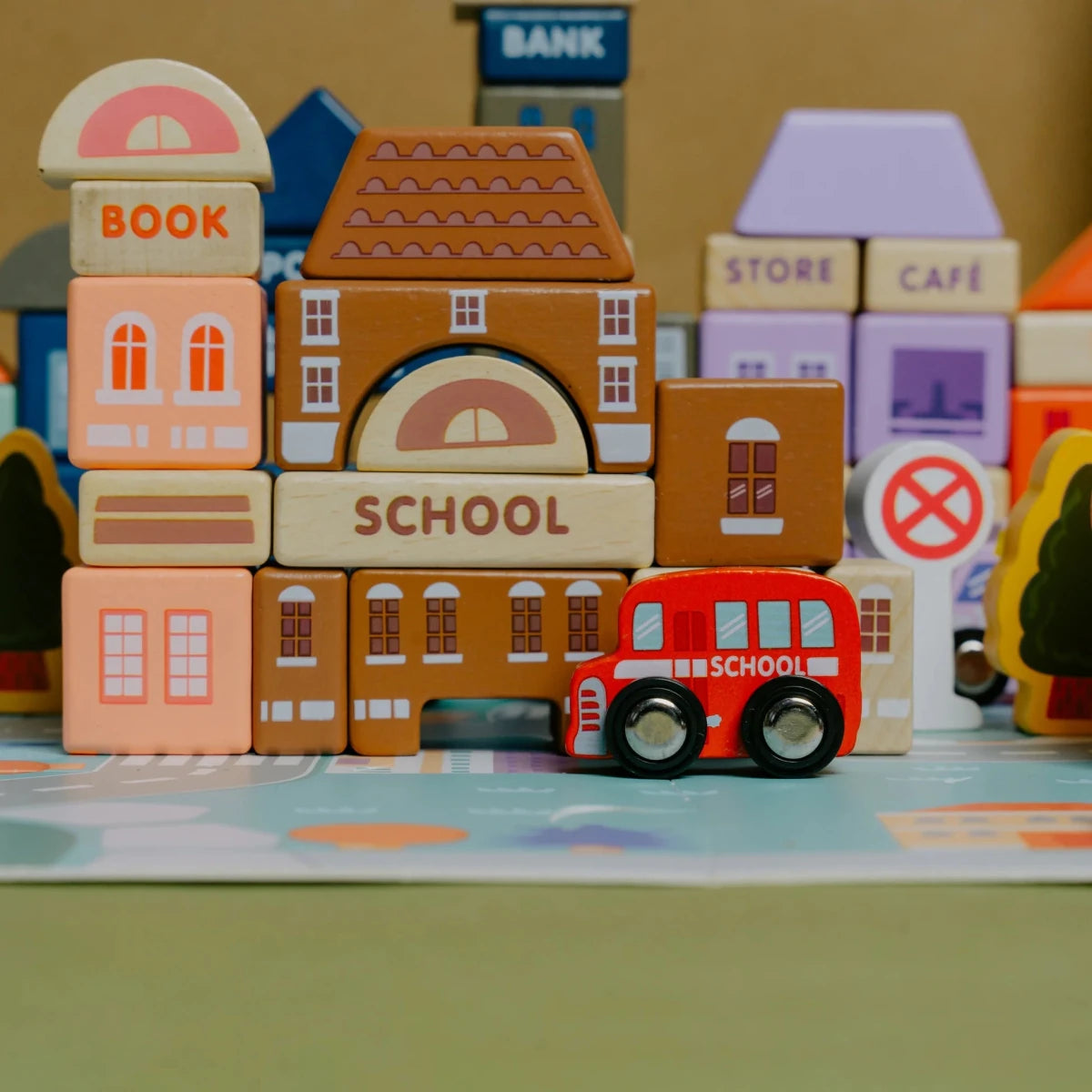 Wooden City Building Blocks Toy (115 Pieces) - NESTA TOYS