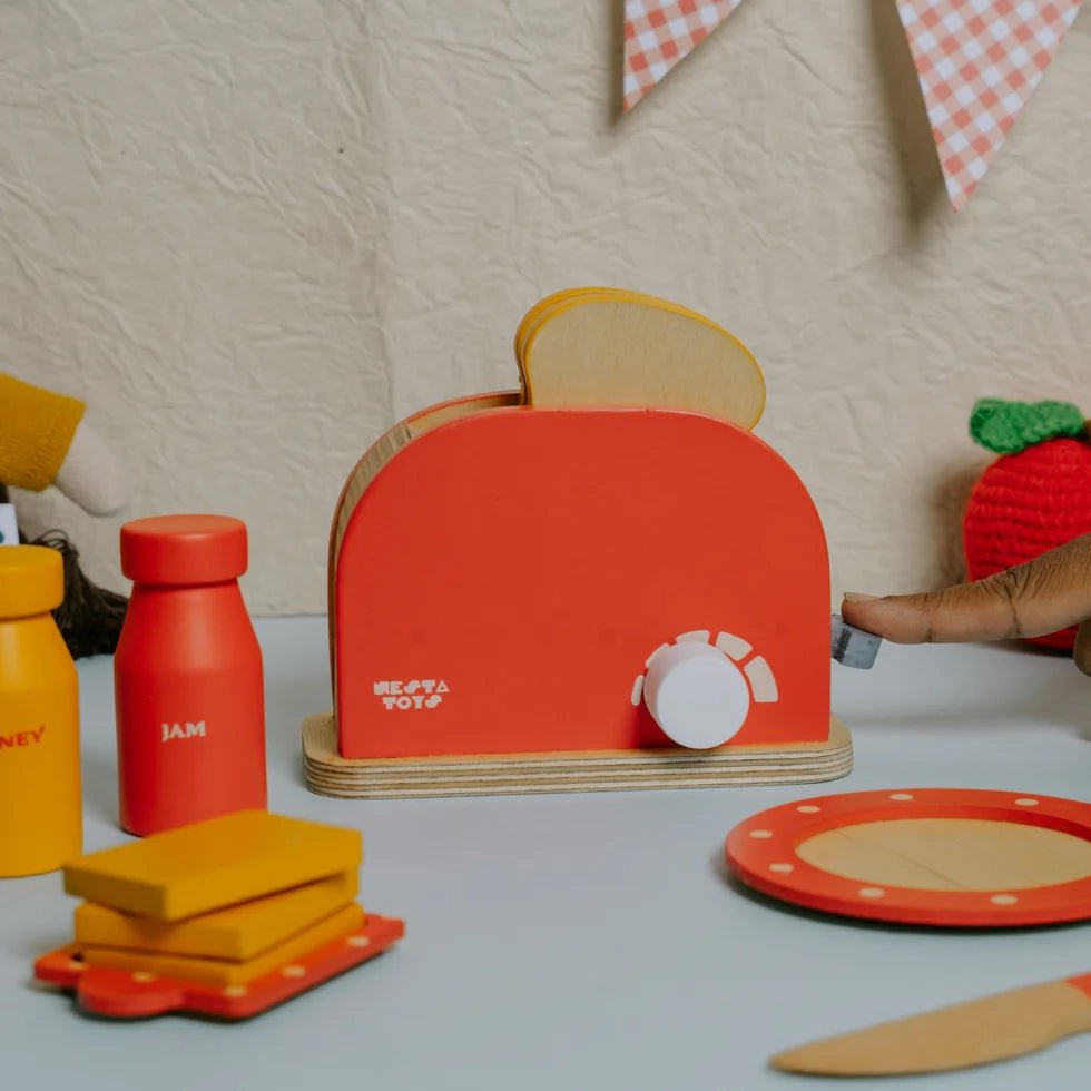 Wooden Bread Pop - up Toaster Toy - NESTA TOYS