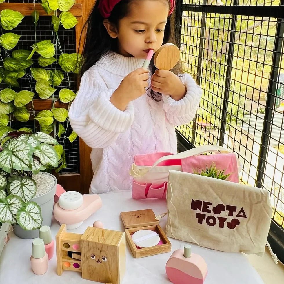 Wooden Makeup Set Toy (12 Pcs) - NESTA TOYS