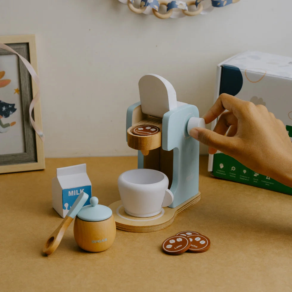 NESTA TOYS Wooden Coffee Machine Toy for kids, safe pretend play kitchen toy made from durable wood with non-toxic colors
