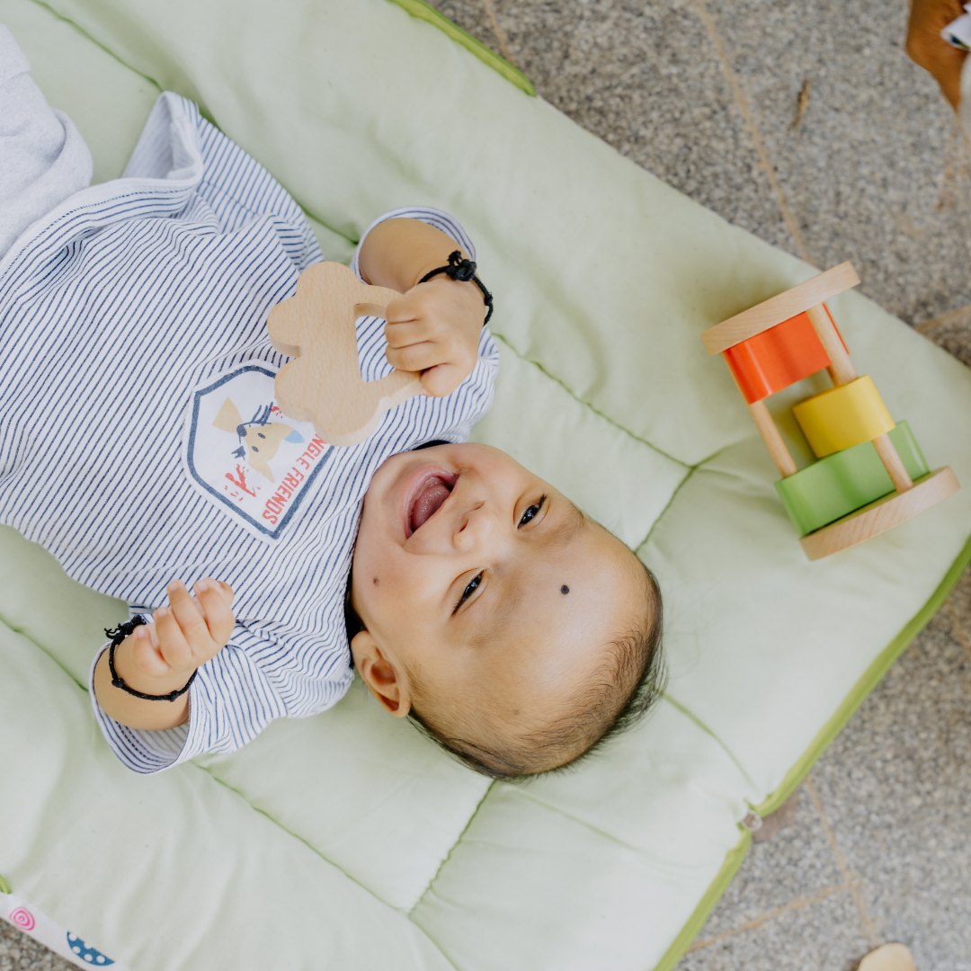 Newborn Gift Set – Skwish Rattle, Clacker Rattle & Wooden Teethers - nestatoys